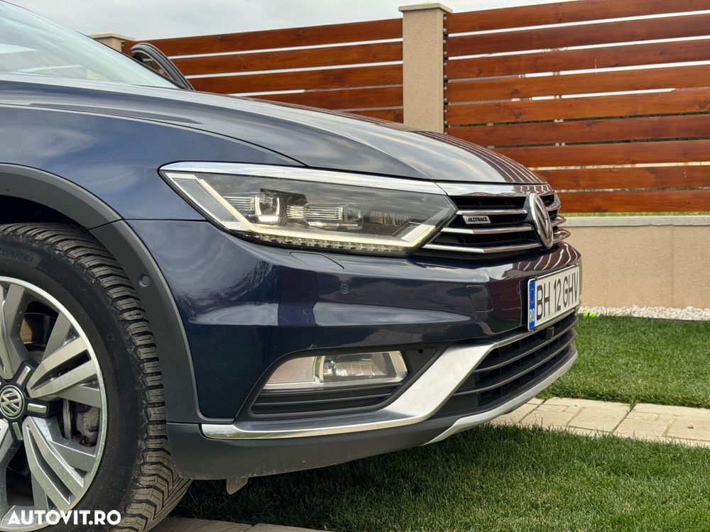 Volkswagen Passat Alltrack 2.0 TDI DSG 4Motion - 6