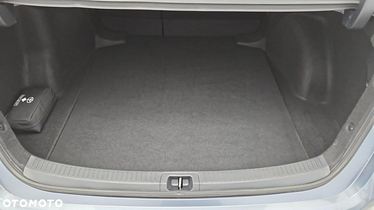 Toyota Corolla 1.5 Comfort - 24