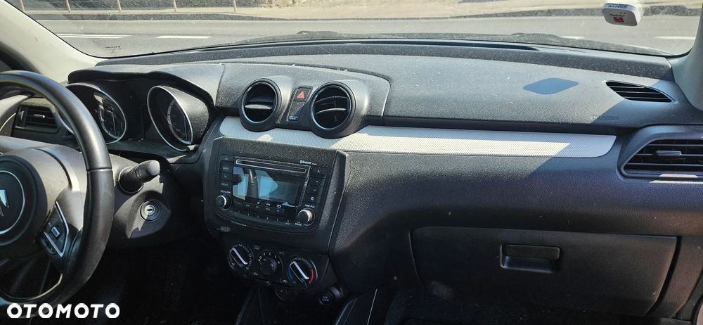 Suzuki Swift 1.2 Dualjet Hybrid Comfort+ - 11