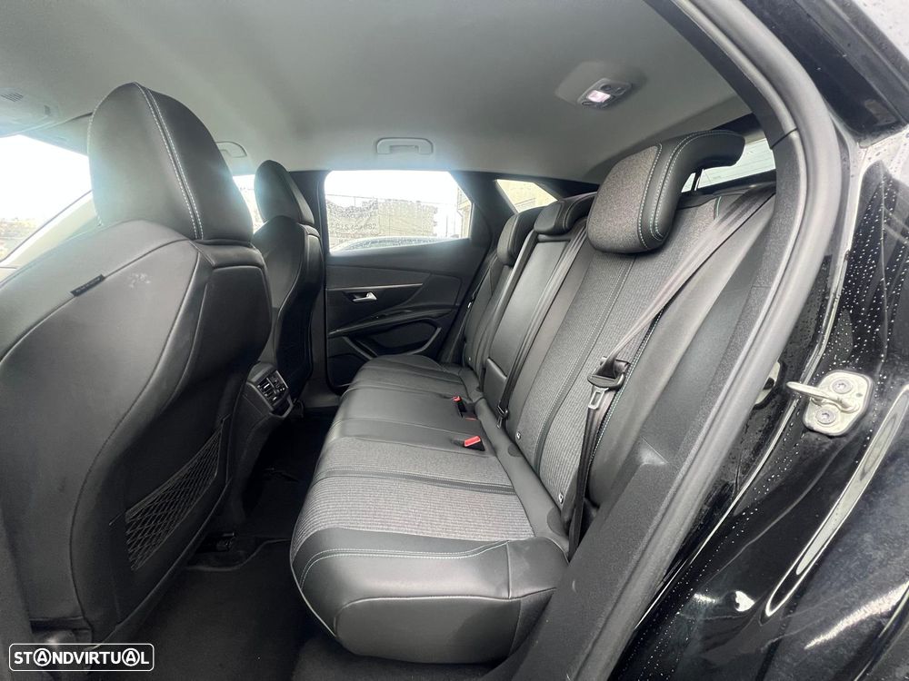 Peugeot 3008 1.5 BlueHDi Allure Pack - 11