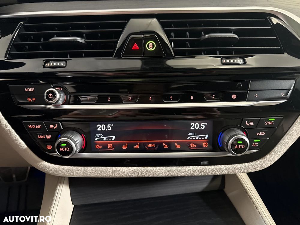 BMW Seria 5 530d xDrive Aut. - 19