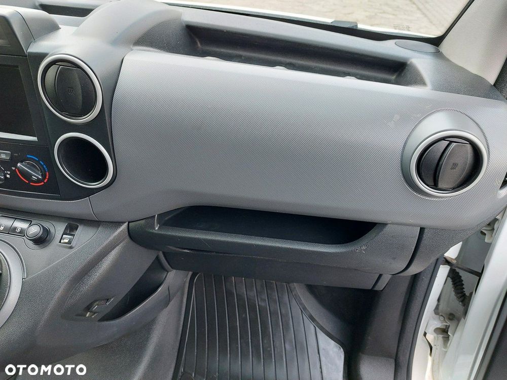 Peugeot Partner - 11