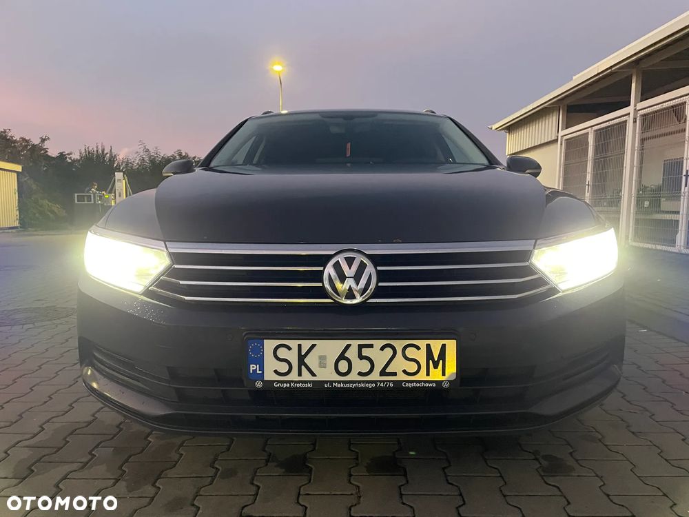 Volkswagen Passat 1.6 TDI BMT Trendline - 30