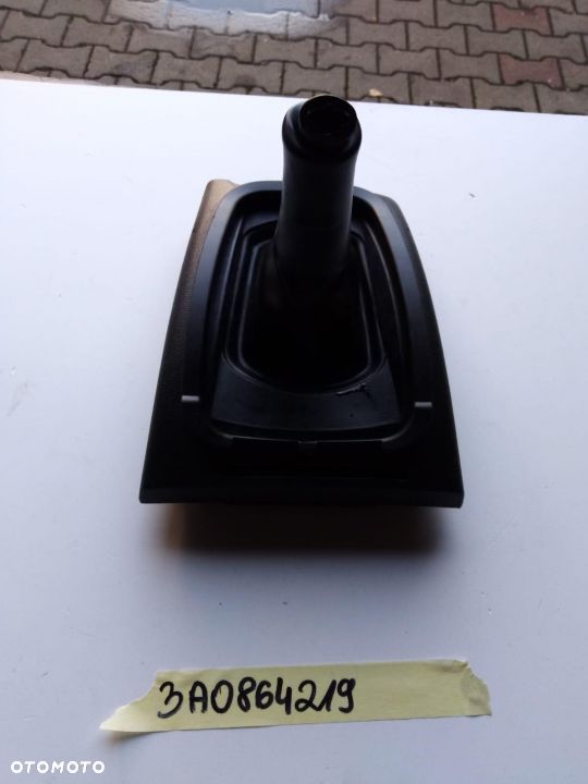 osłona mieszek  lewarka  VW Passat b4 3A0864219 oryginał - 1