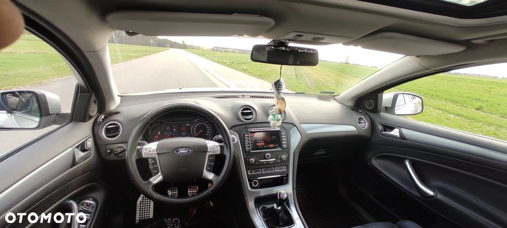 Ford Mondeo 2.2 TDCi Titanium - 15