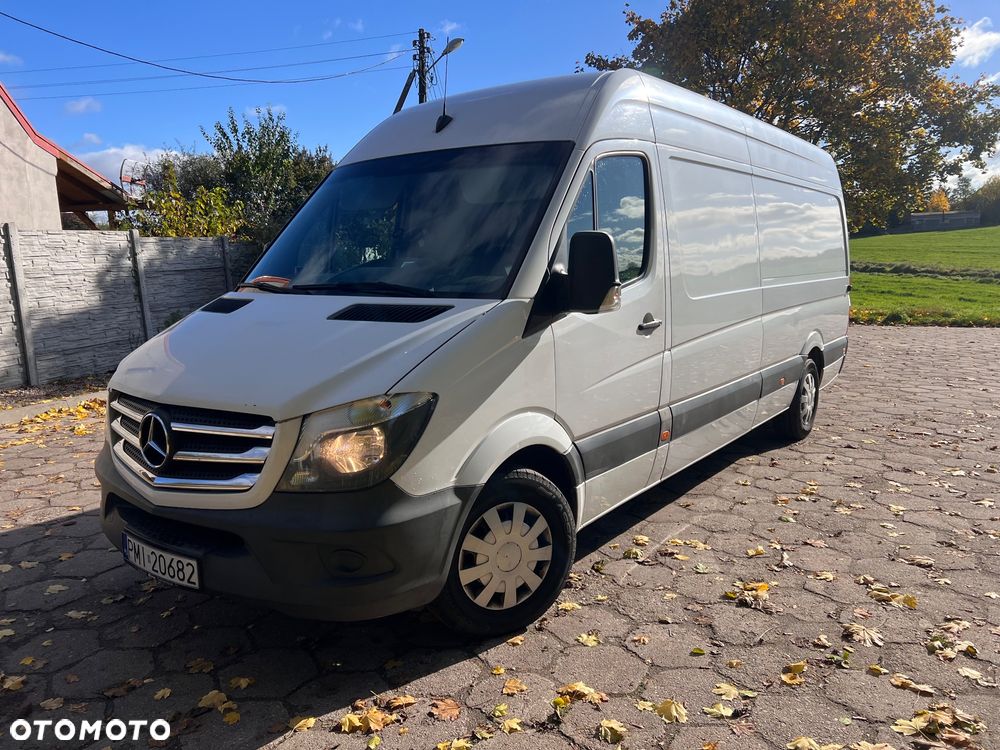 Mercedes-Benz Sprinter - 1