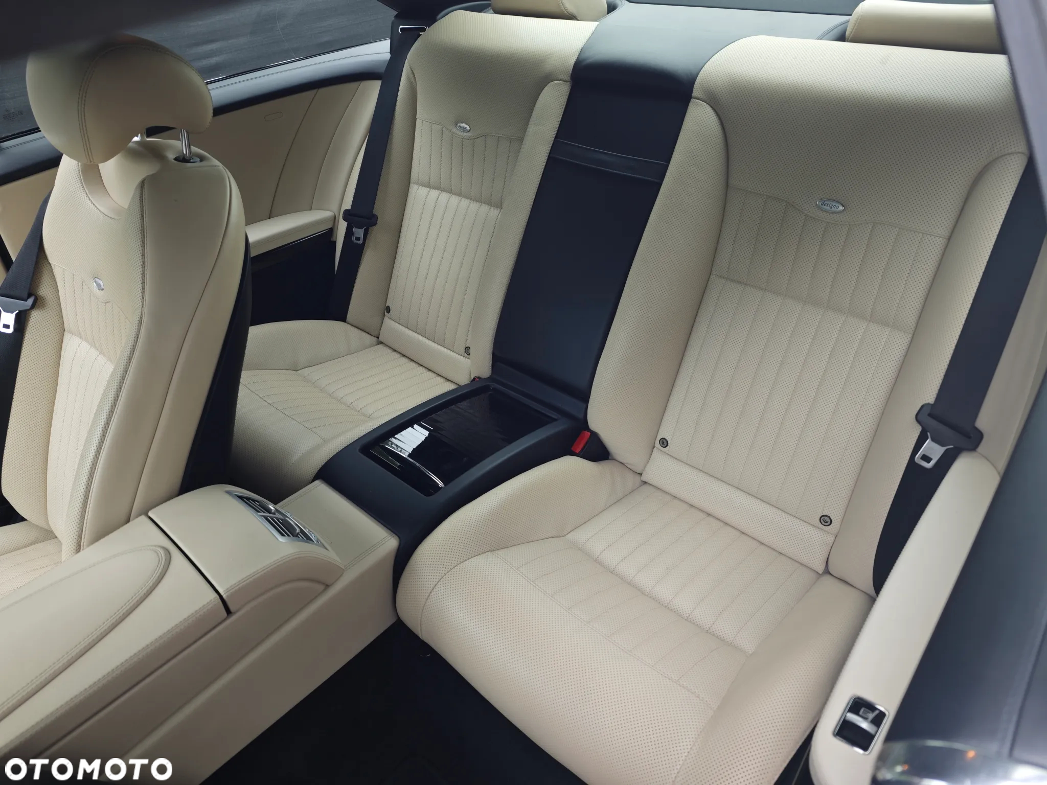 Mercedes-Benz CL - 6