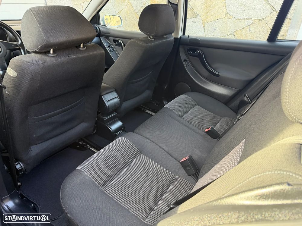 SEAT Leon 1.9 TDI Sport - 10