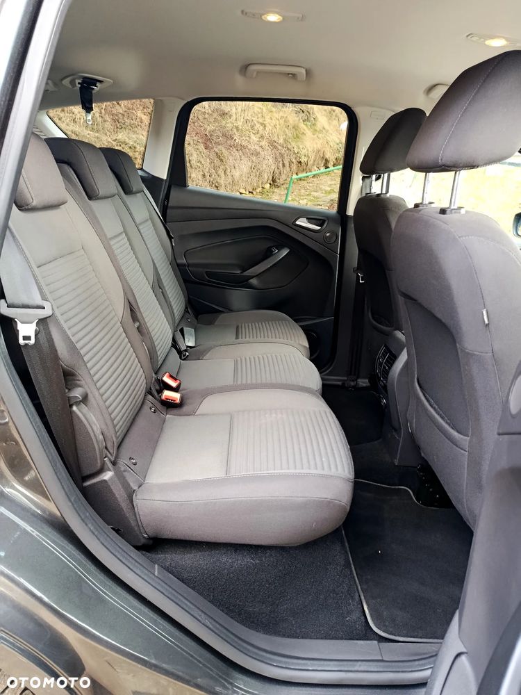 Ford C-MAX - 16