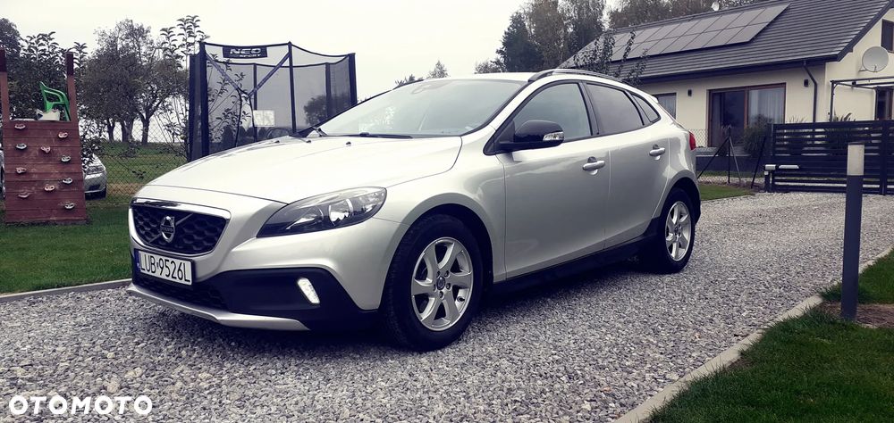 Volvo V40 Cross Country D2 Momentum - 14