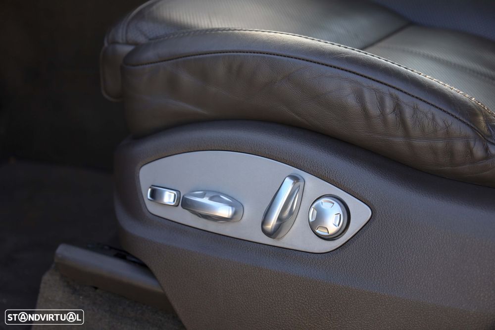 Porsche Cayenne S E-Hybrid Platinum Edition - 18