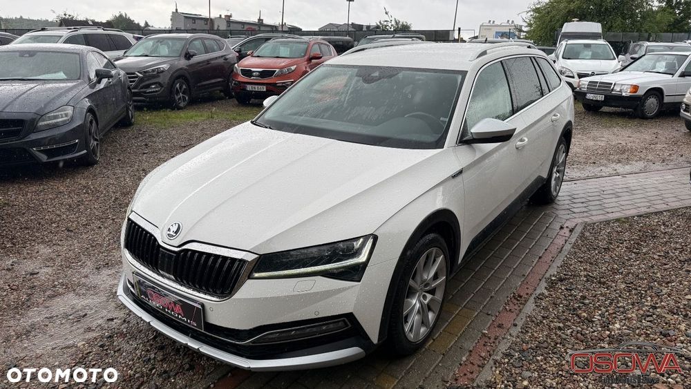 Skoda Superb 2.0 TDI SCR 4x4 Style DSG - 9