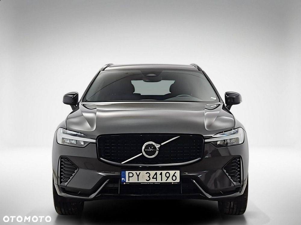 Volvo XC 60 B4 D AWD Plus Dark - 8
