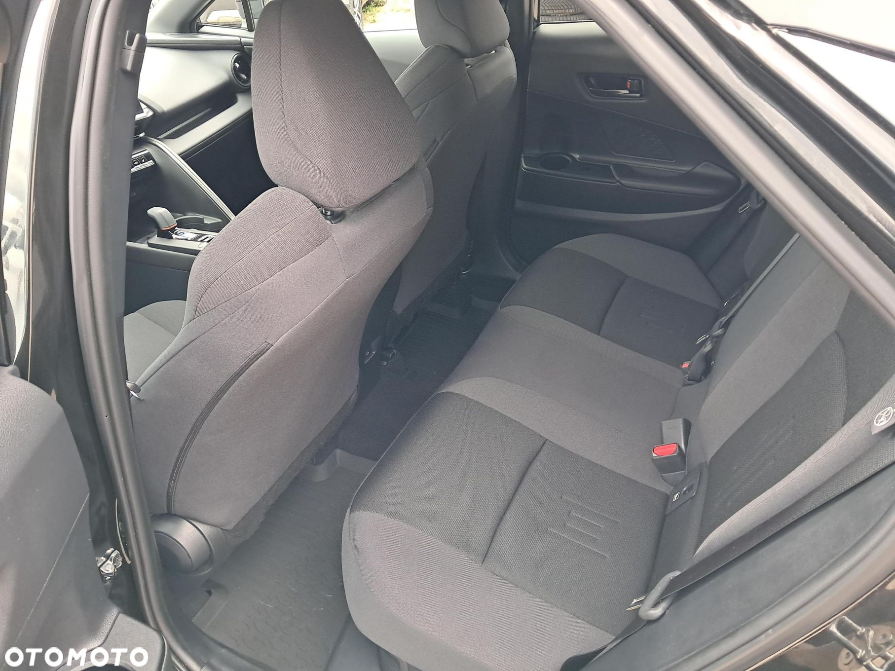 Toyota C-HR - 10