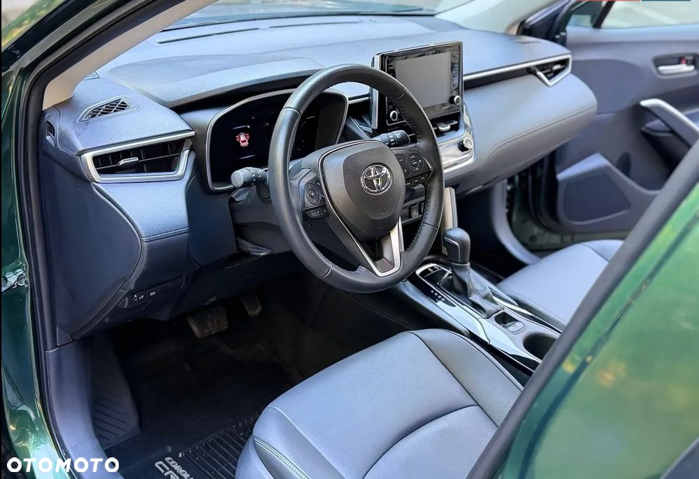 Toyota Corolla Cross - 9