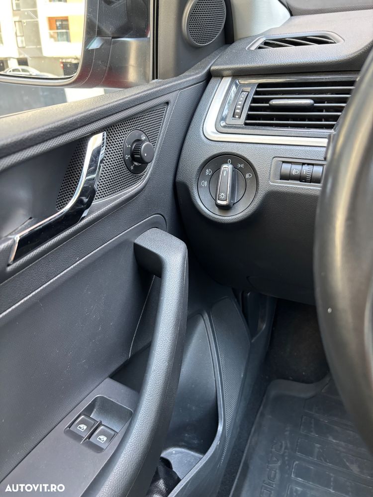 Skoda RAPID 1.2 TSI Active - 23