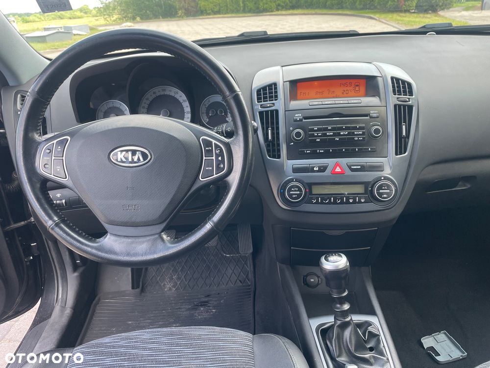 Kia Ceed 1.4 Comfort - 8