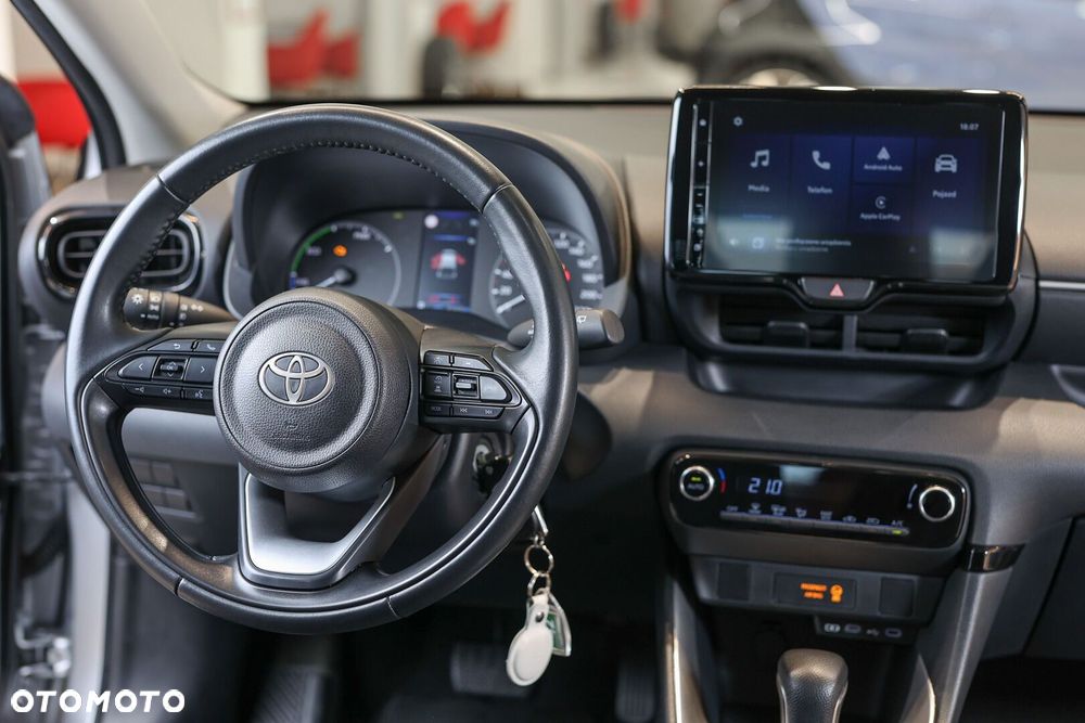 Toyota Yaris 2024 photo 5