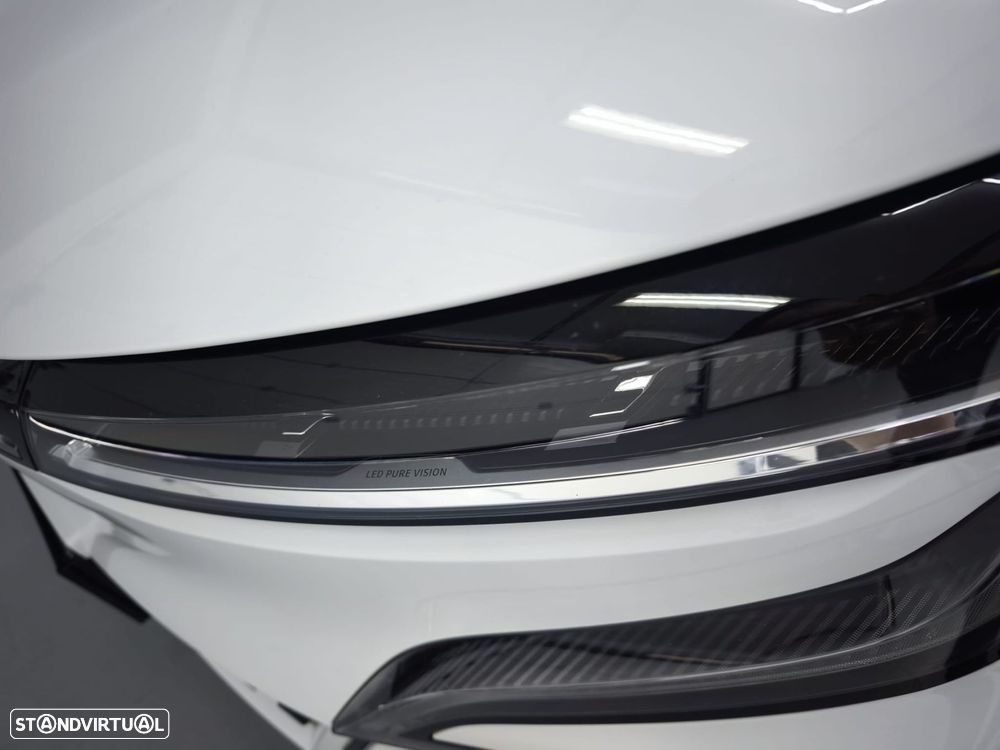 Renault Mégane E-Tech - 8