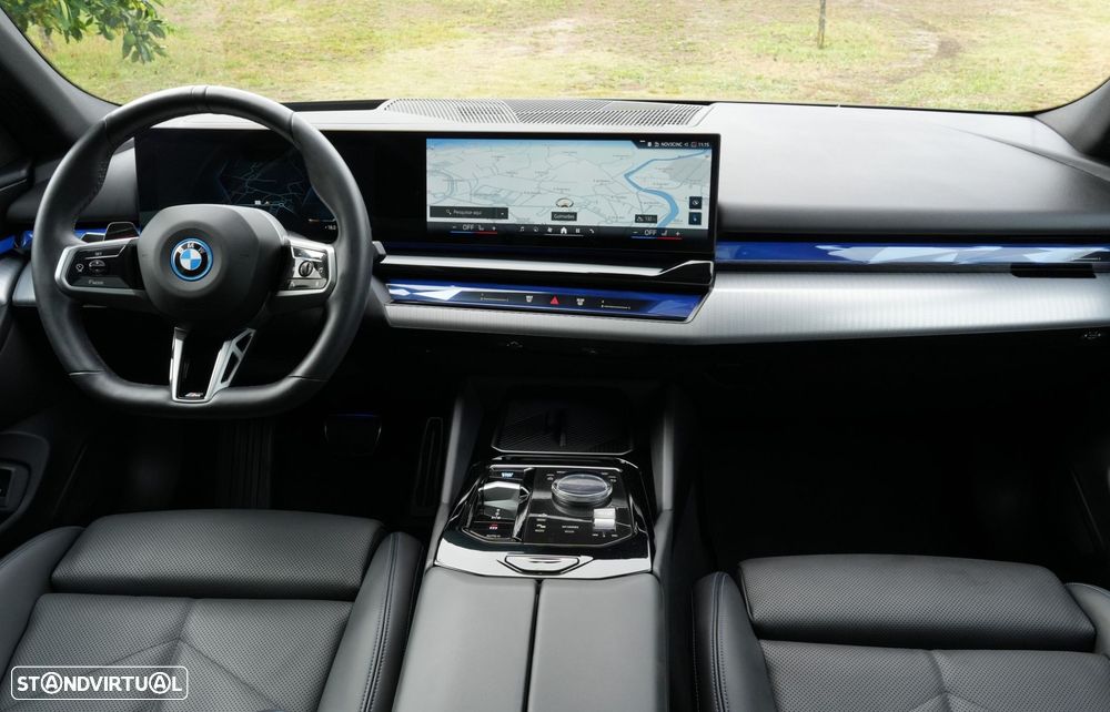 BMW i5 eDrive40 Pack Desportivo M - 3