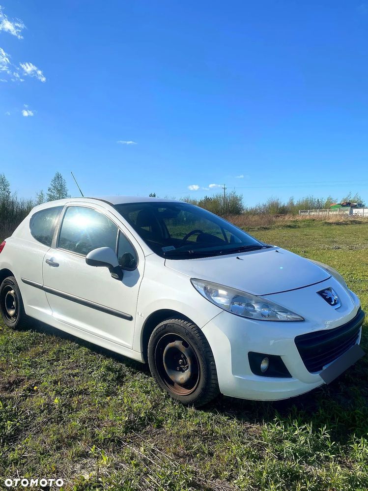 Peugeot 207 1.4 HDi Presence - 2