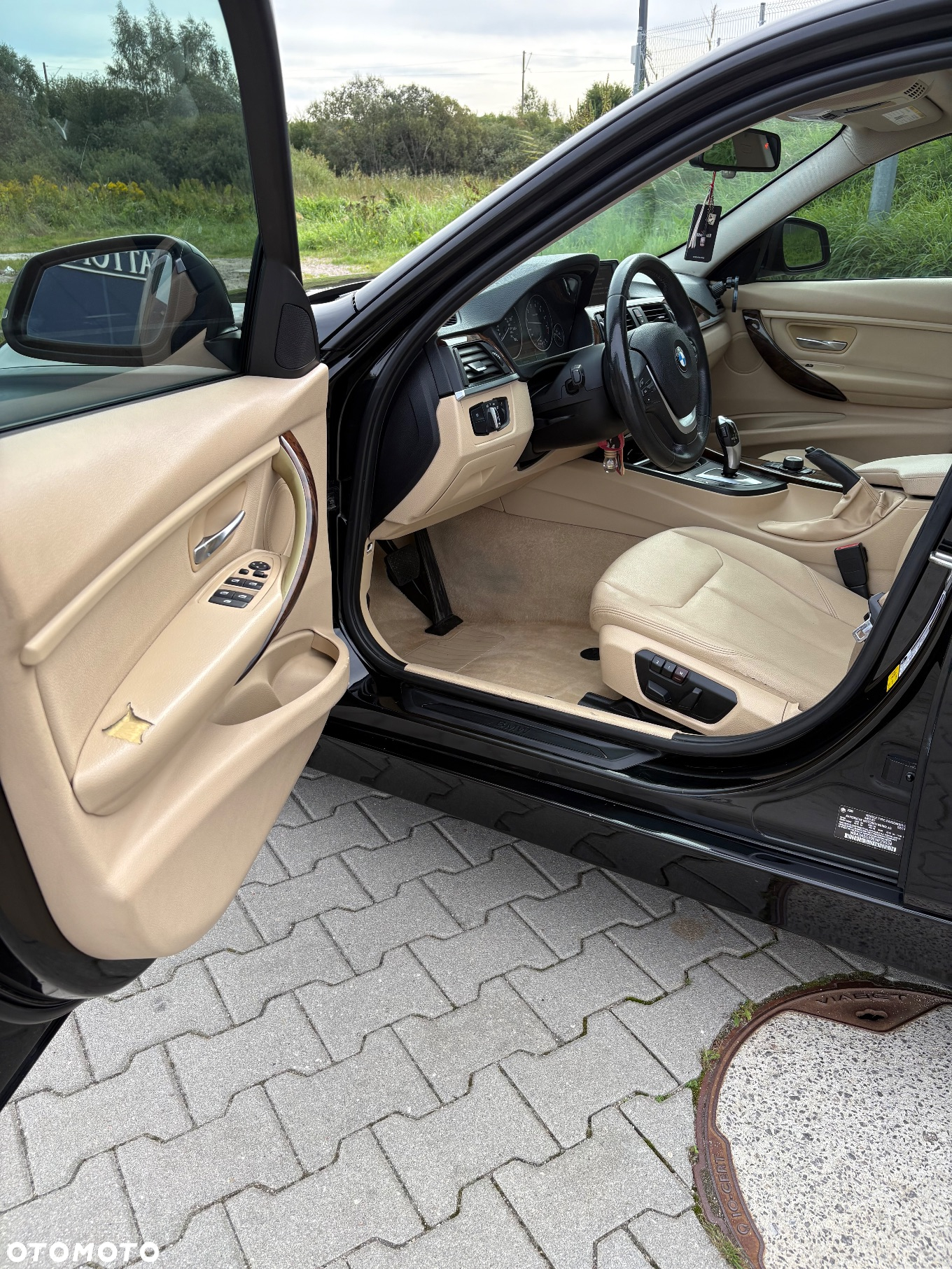 BMW Seria 3 328i Touring - 9