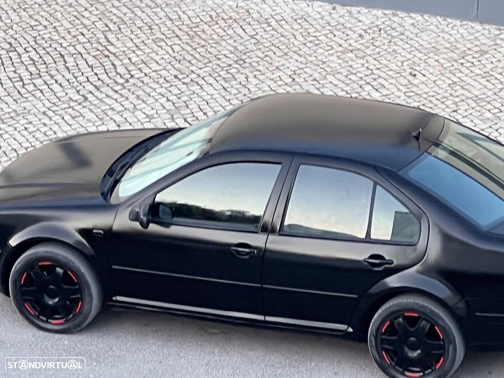 VW Bora 1.9 TDi Highline - 4