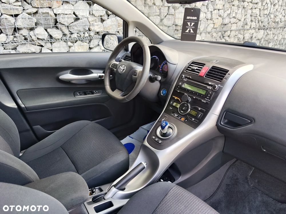Toyota Auris - 21