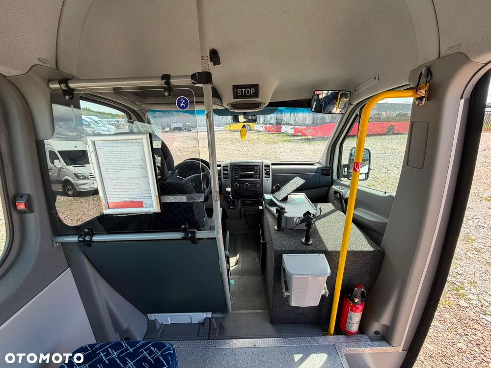 Mercedes-Benz Sprinter 516 - 15