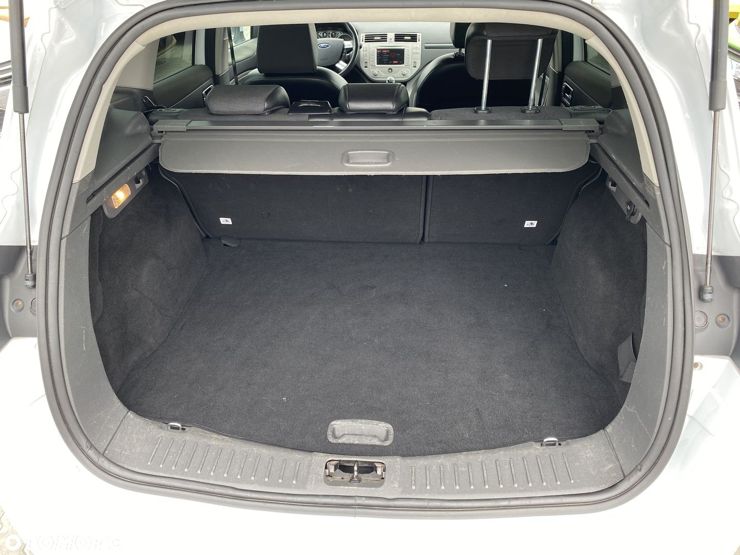 Ford Kuga 2.0 TDCi Titanium FWD - 16