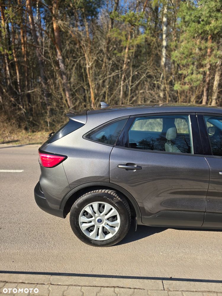 Ford Kuga - 14