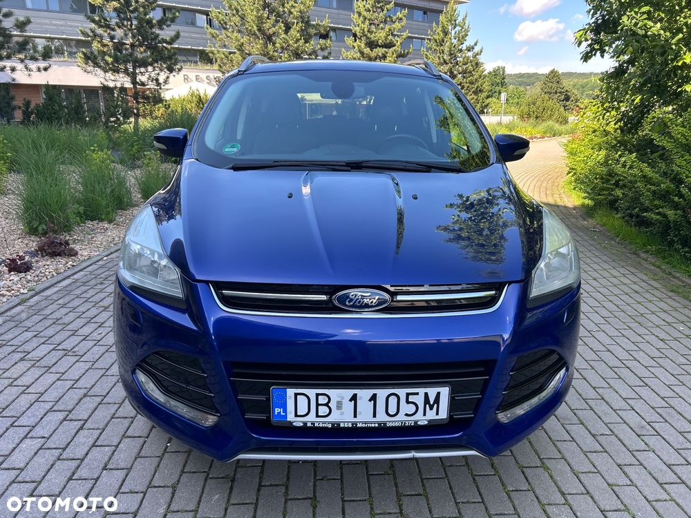 Ford Kuga 2.0 TDCi 2x4 Titanium - 4