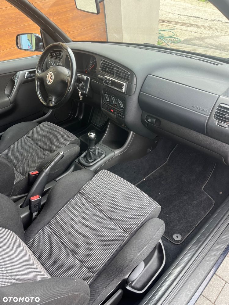 Volkswagen Golf Cabrio - 10