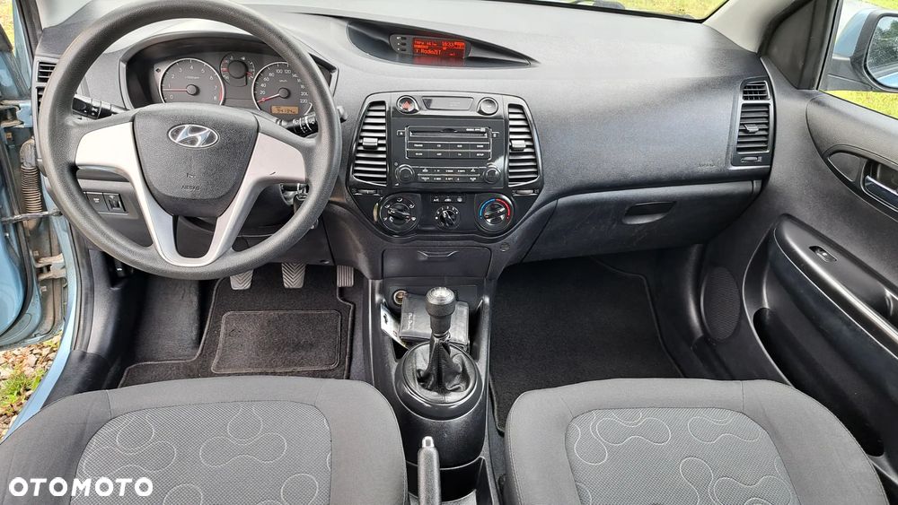 Hyundai i20 1.2 Comfort - 11