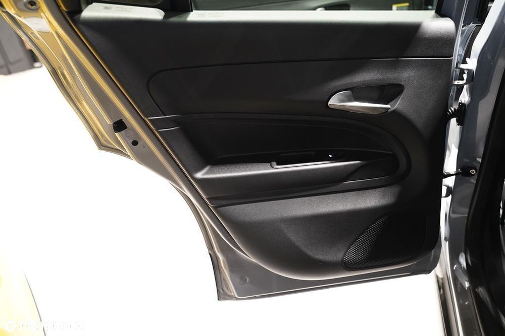 Jeep Avenger 1.2 T3 mHEV Summit FWD eDCT6 - 8