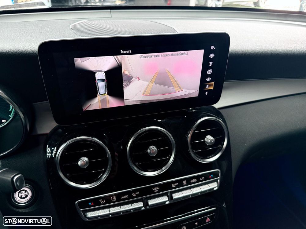 Mercedes-Benz GLC 300 de 4Matic 9G-TRONIC AMG Line - 22