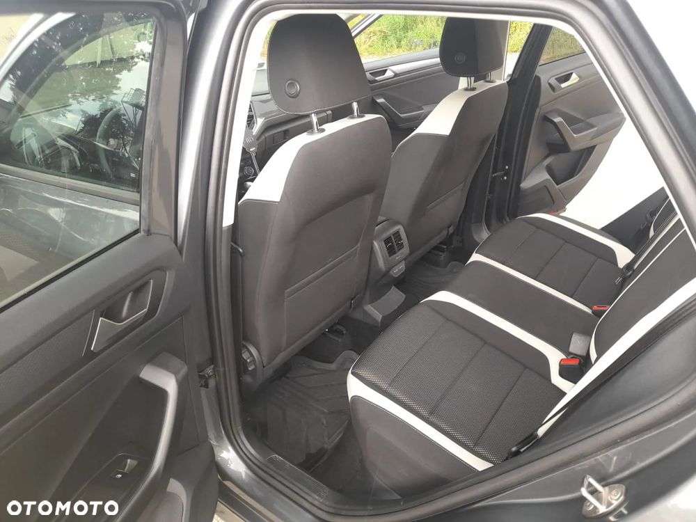 Volkswagen T-Roc 1.5 TSI ACT Premium DSG - 11