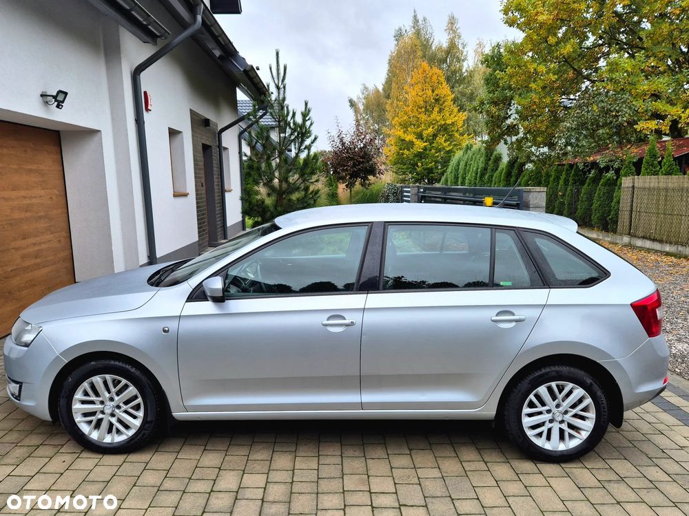 Skoda RAPID 1.2 TSI Ambition - 32