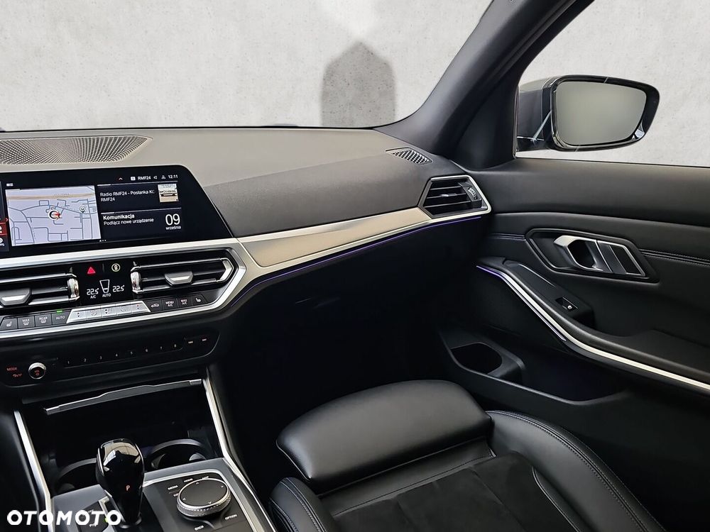 BMW Seria 3 320d xDrive - 30