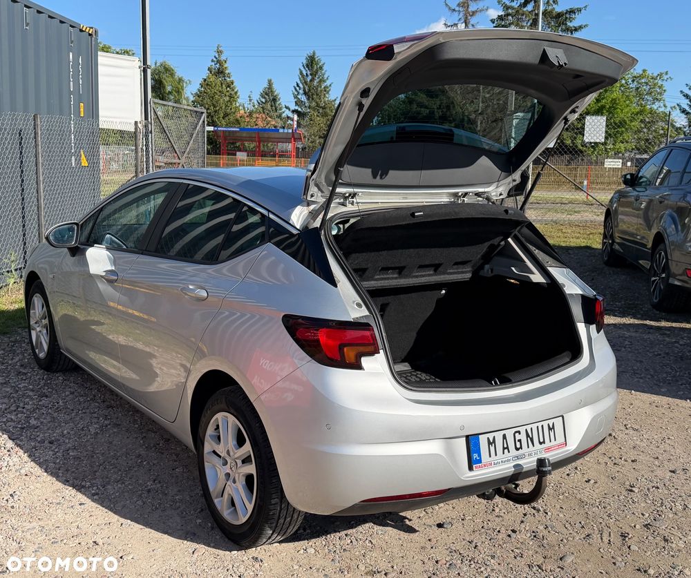 Opel Astra - 32