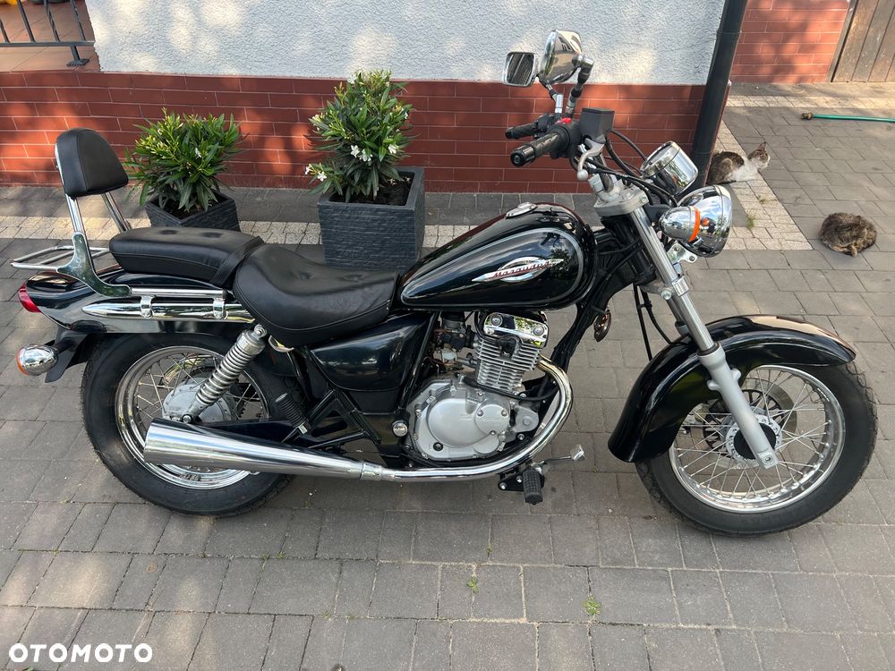 Suzuki Marauder - 7