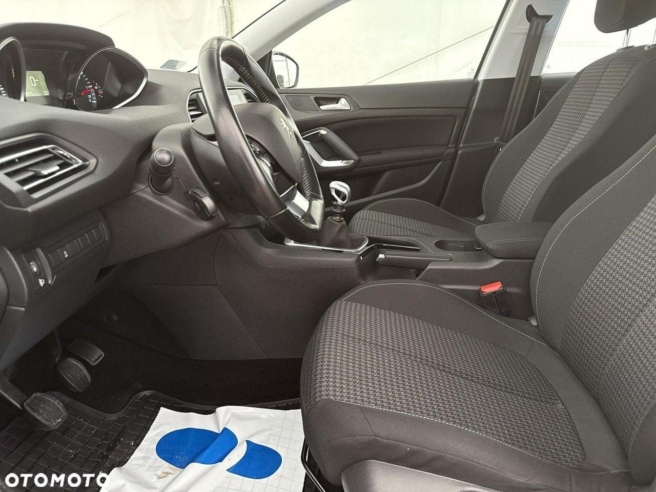 Peugeot 308 - 12