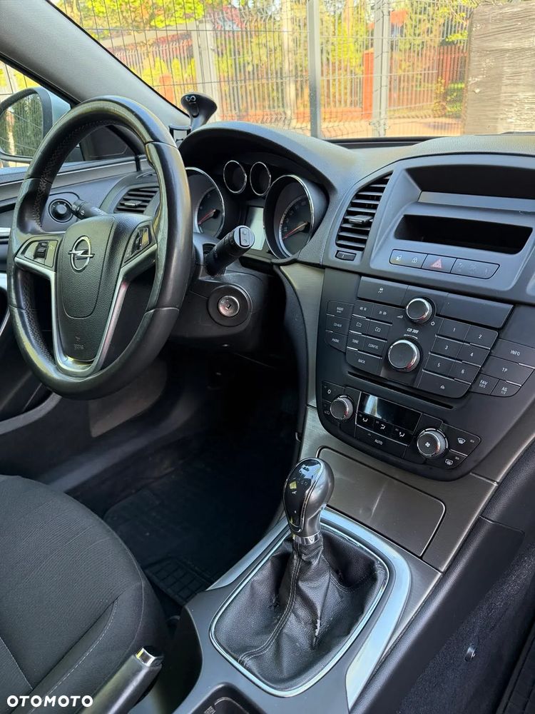 Opel Insignia 2.0 CDTI Edition - 10