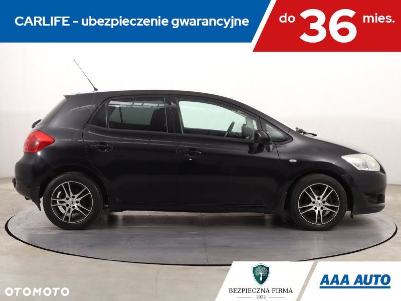 Toyota Auris - 8