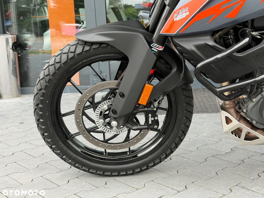 KTM Adventure - 32