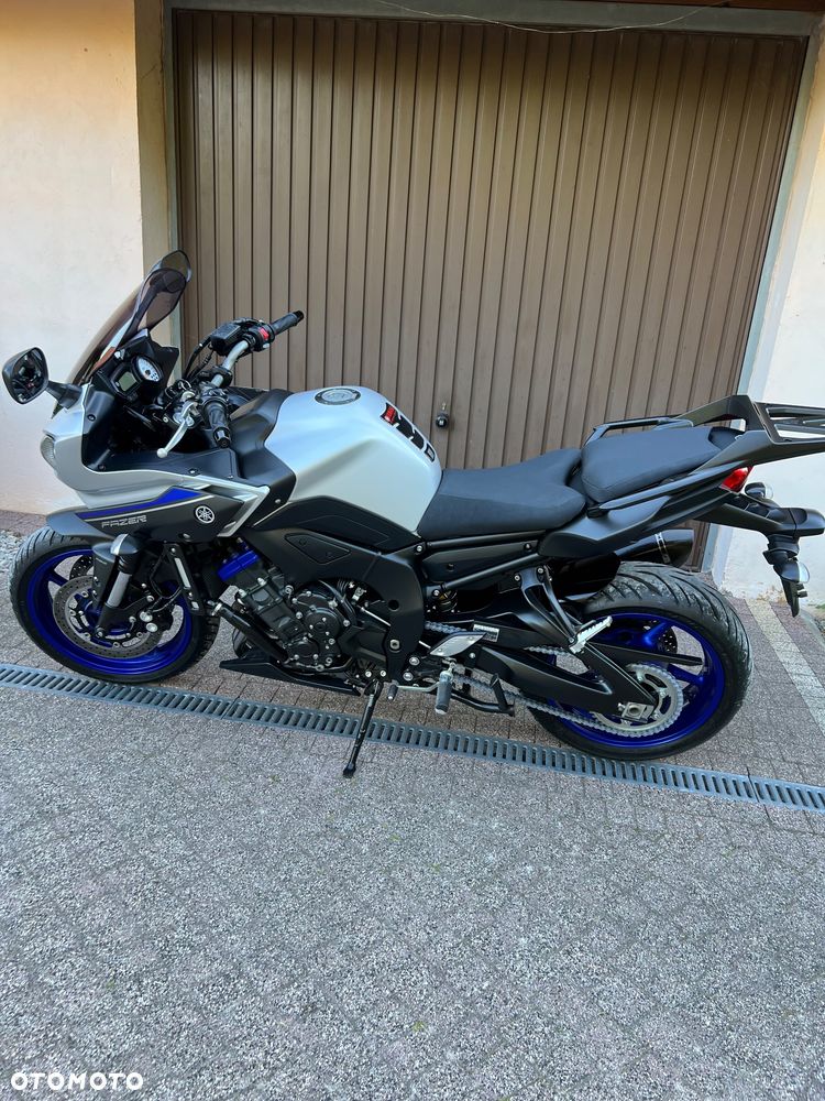 Yamaha FZ8 - 5