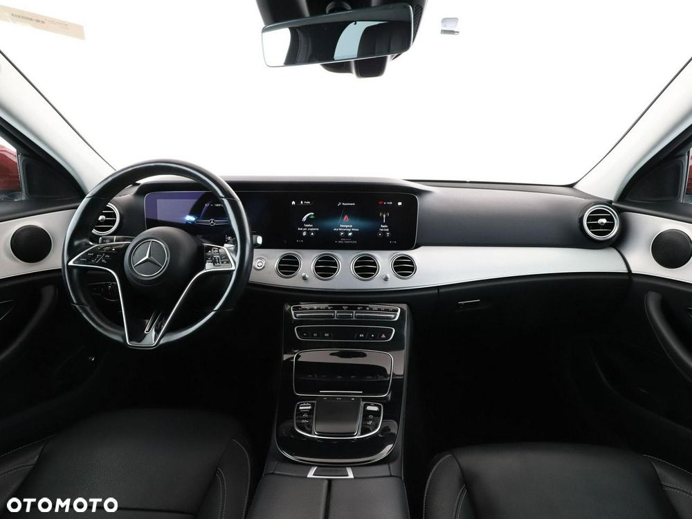 Mercedes-Benz Klasa E 300 de Avantgarde - 16