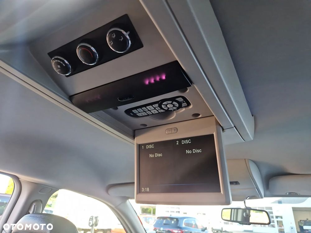 Chrysler Town & Country 3.6 Touring - 21