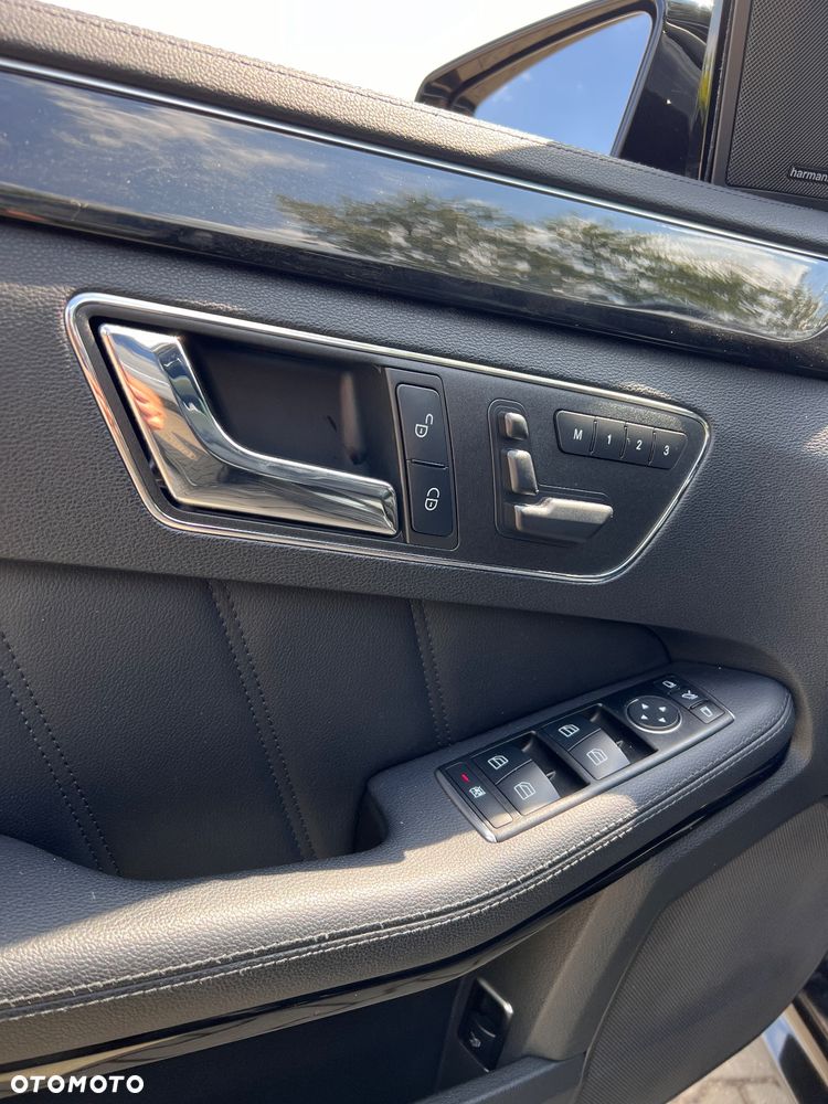 Mercedes-Benz Klasa E 63 AMG - 12