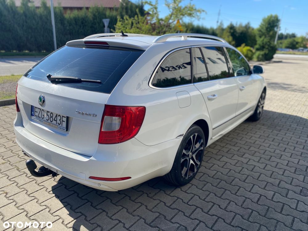 Skoda Superb 1.8 TSI Elegance - 11